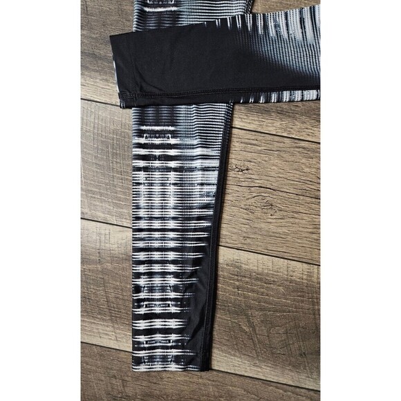 2 for $20  HPE Activewear Human Performance Engineering Leggings - Picture 5 of 9